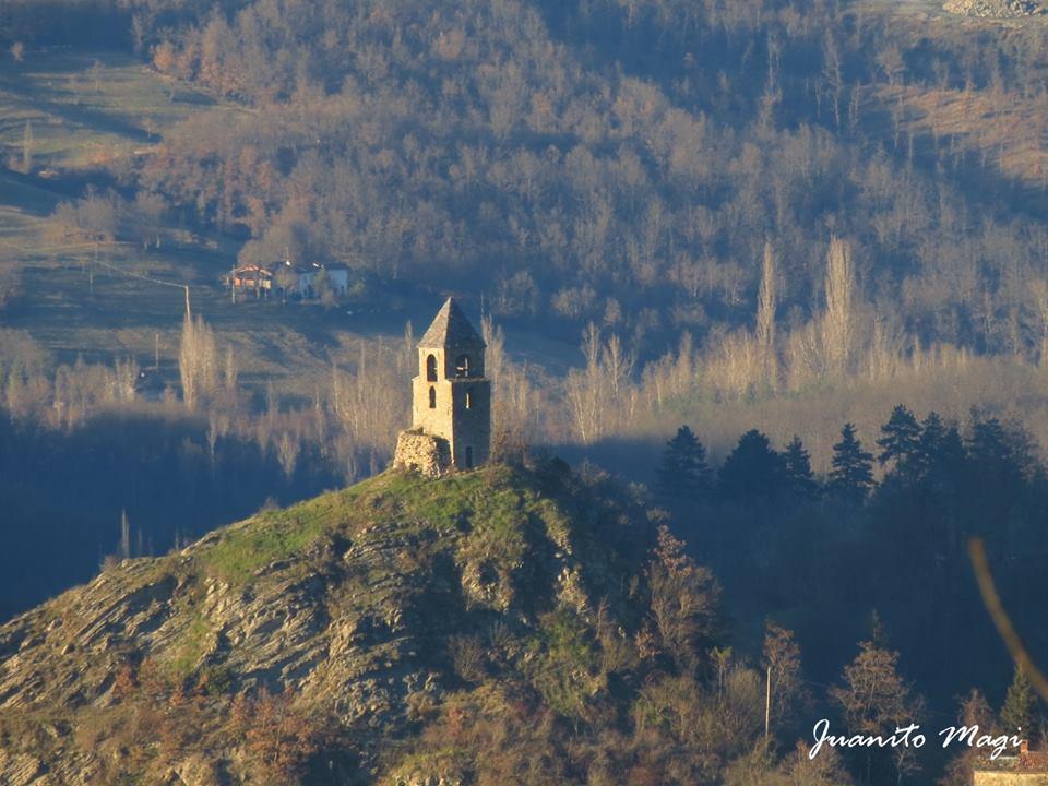 Borgo Pianello Holiday Homes And Winery Lizzano In Belvedere Eksteriør billede